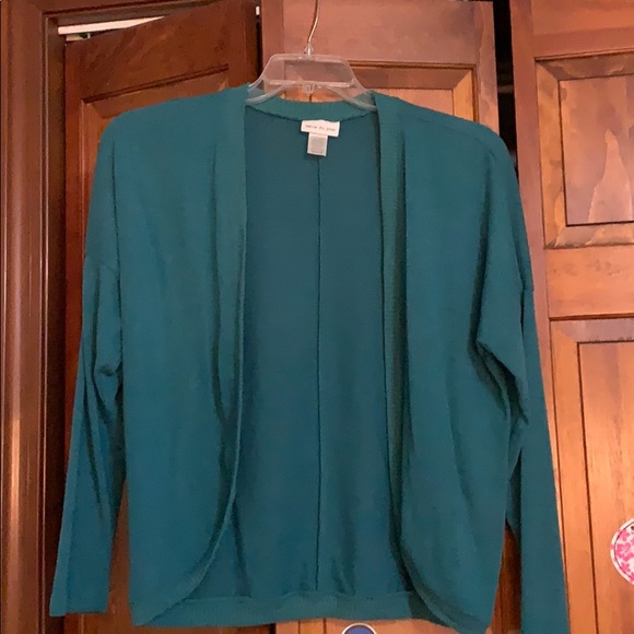 Cardigan - Picture 1 of 2